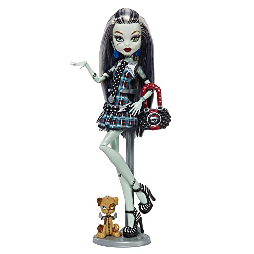 Monster High Frankie Stein Boo-Riginal Creeproduction Doll with Doll Stand & Accessories